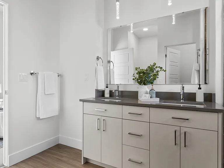 509 E Violets Cove Ln — Photo 20