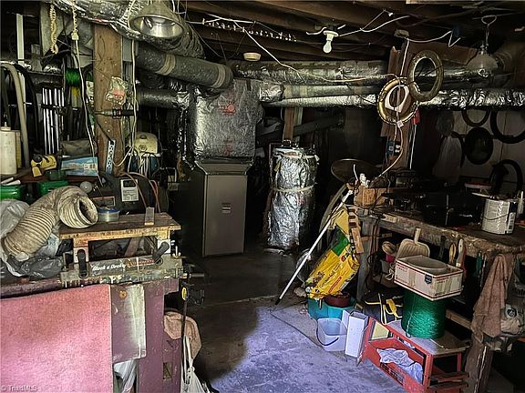 2nd image of 342 Moore Ave