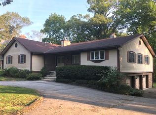 29W070 Batavia Rd, Warrenville, IL 60555