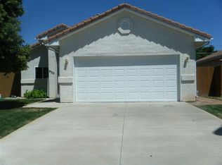 930 Cedarcrest Dr, Pueblo, CO 81005