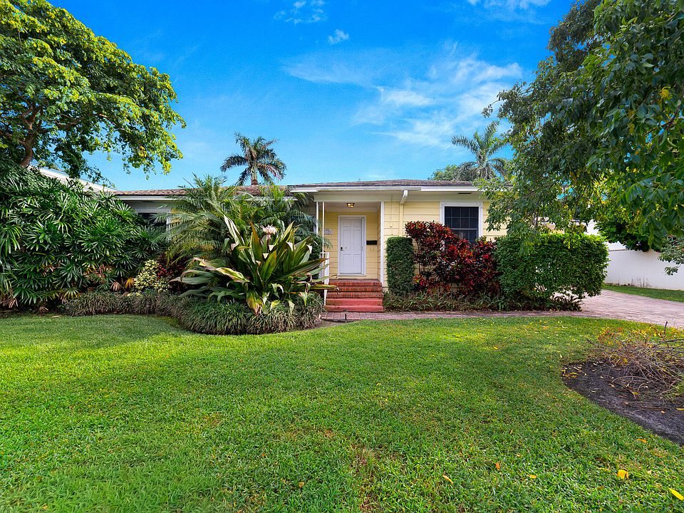 1st image of 1102 SEASPRAY Avenue