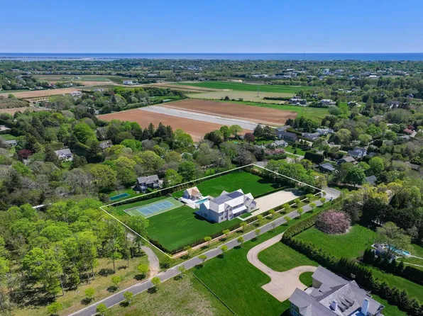 2 Hampton Park Rd, Southampton, NY 11968