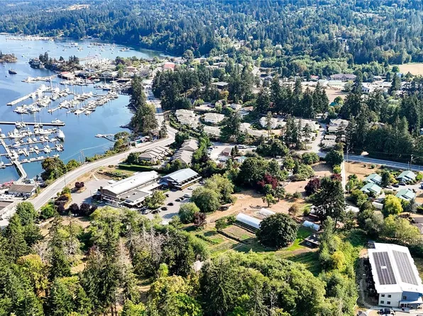 265 Lower Ganges Rd, Saltspring Island, BC V8K 2V2