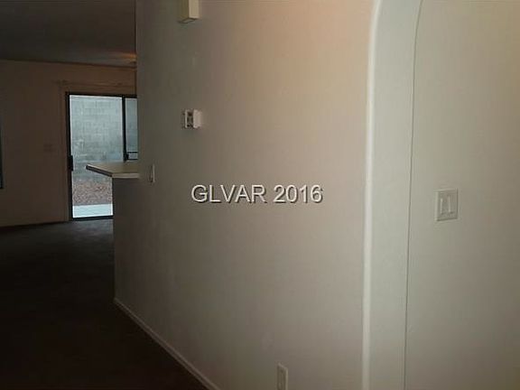 3rd image of 9639 Grapeland Ave