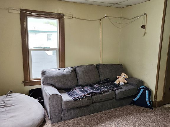 2nd image of 1121 5th Ave S #1123