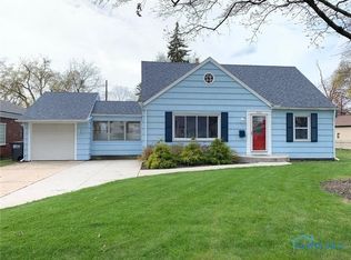 3143 Maeterlinck Ave, Toledo, OH 43614