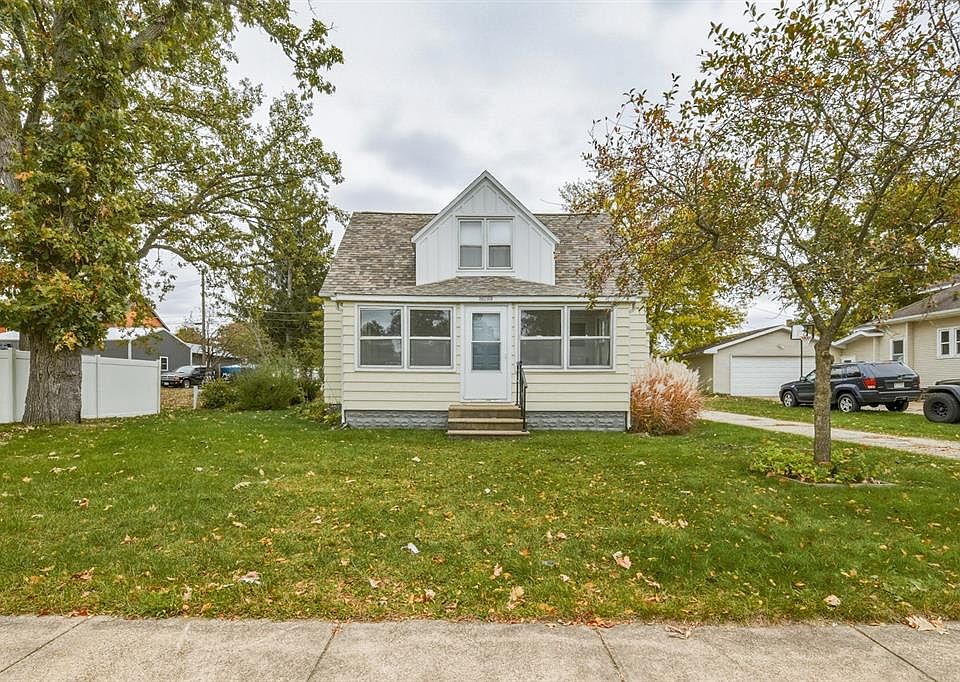 1st image of 50768 Caroline Street