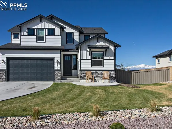8211 Nat Love Dr, Colorado Springs, CO 80908