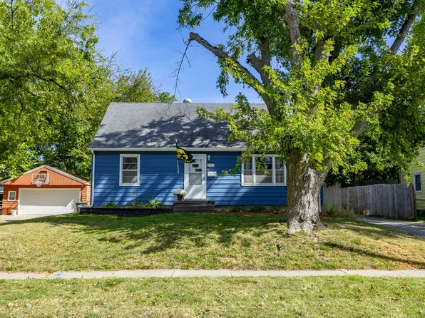 3615 62nd St, Des Moines, IA 50322