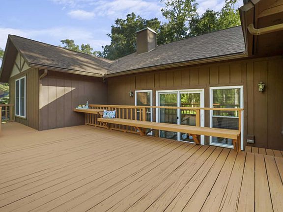 4th image of 2287 Birdwood Dr