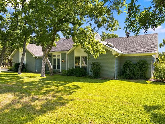3rd image of 800 Ledara Ln