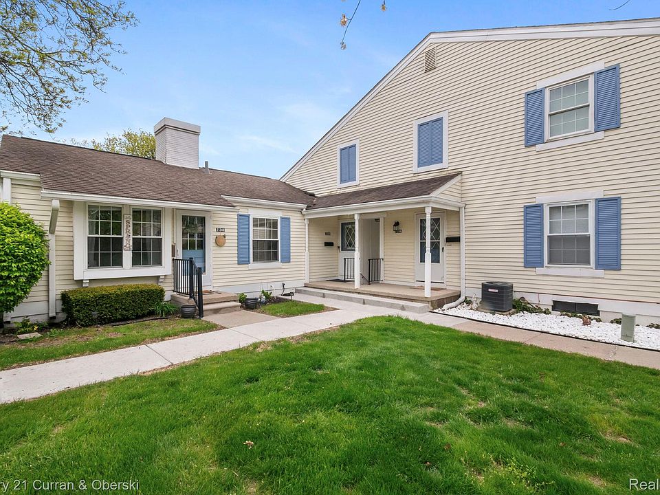 1st image of 21240 E Glen Haven Cir