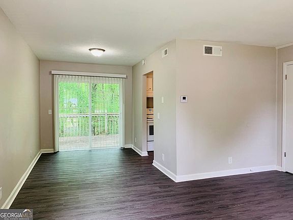 4th image of 1069 Laurel Ln NW #A