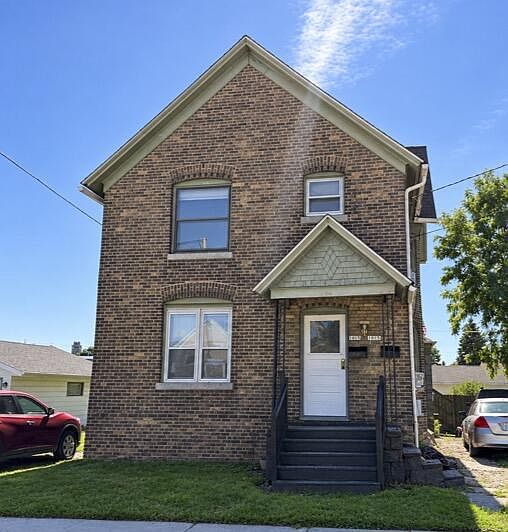 1st image of 1015 Hamilton STREET