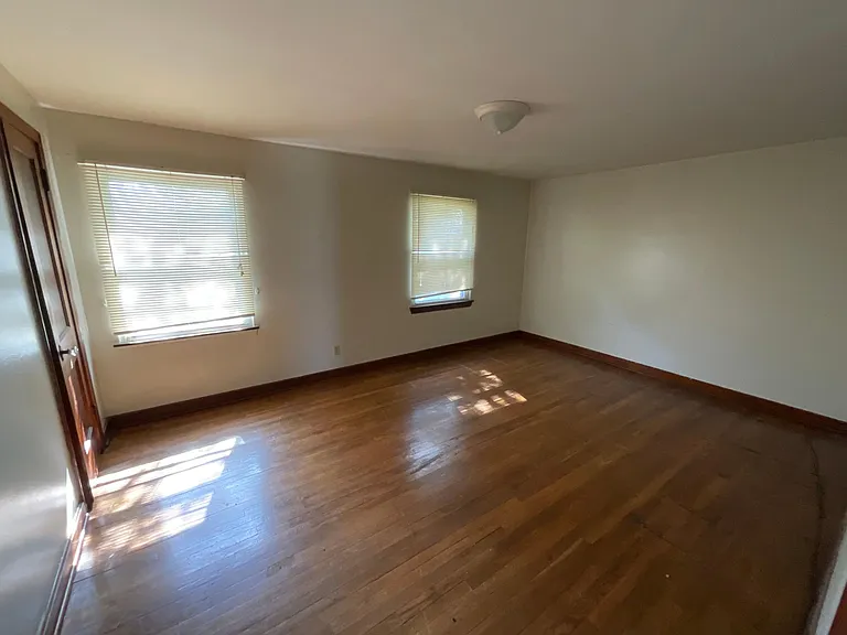 818 Vienna Ave #818 — Photo 11