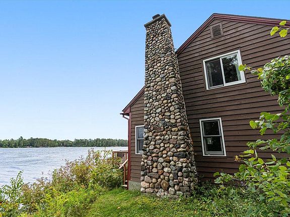 4th image of 1060 Sarajac Rd NE #3