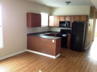 517 E Main St, Bridgeport, CT 06608