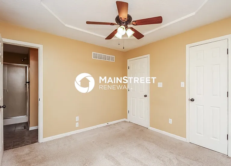 18508 E Blackhawk Trl — Photo 10
