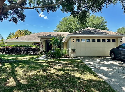 1010 Stationside Dr Photo 1