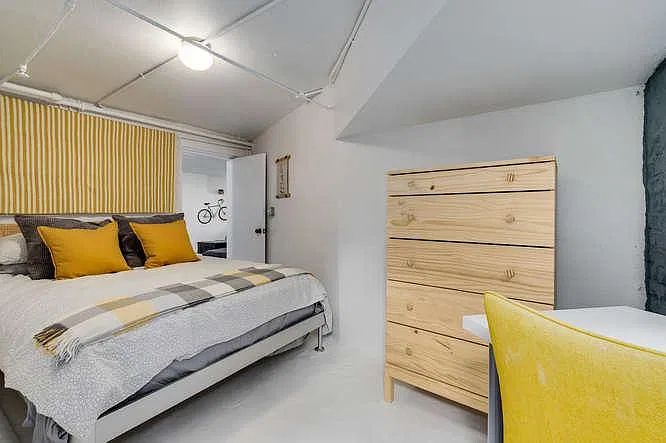 small bedroom