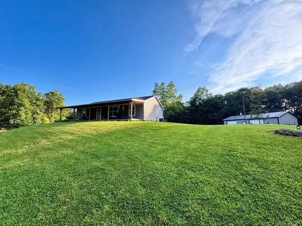 842 Salem Rd, Minford, OH 45653
