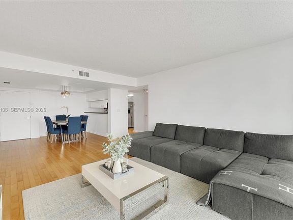 3rd image of 650 West Ave APT 704