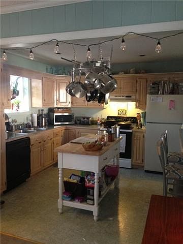 2nd image of 553 Janice Dr