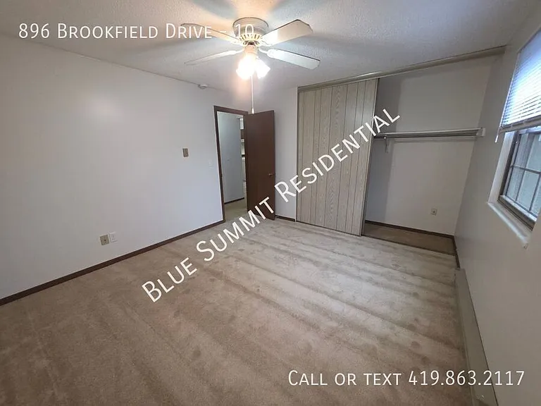 896 Brookfield Dr #10 — Photo 10
