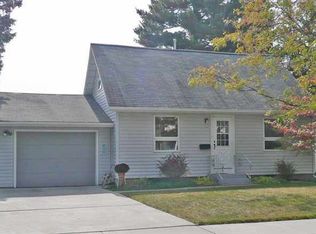 924 Western St, Marshfield, WI 54449