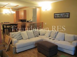 52 Broadlawn Park, Chestnut Hill, MA 02467