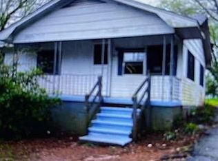 103 Pine St, Laurens, SC 29360