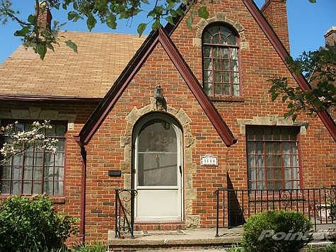 3118 W 159th St Cleve Front