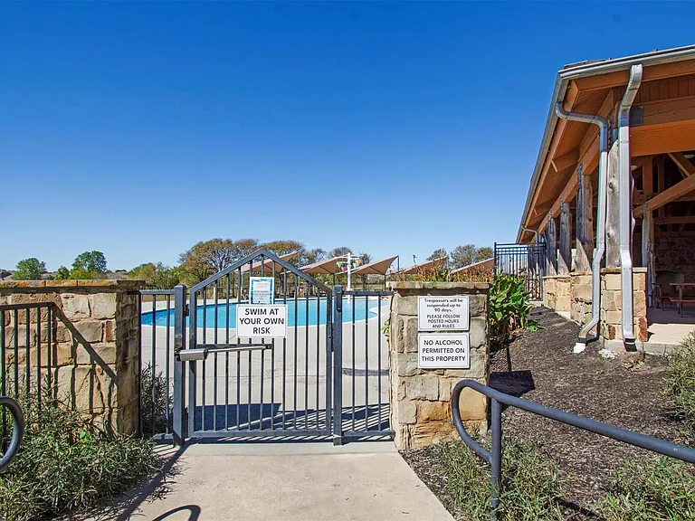 3300 Winding Shore Ln — Photo 36