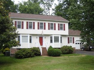 1218 Sweet Willow Dr, Midlothian, VA 23114