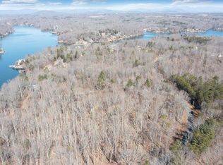 3 Lakemount Dr, Moneta, VA 24121