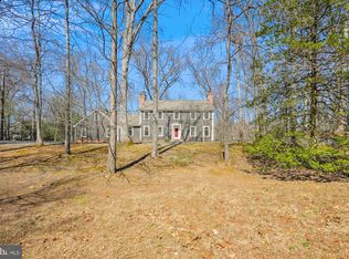 8205 Bondage Dr, Gaithersburg, MD 20882