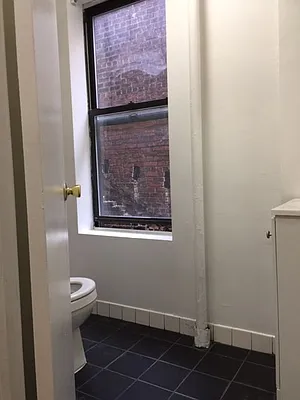 Rented by Landmark Real Estate | media 13