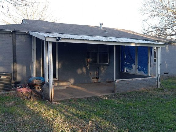 5th image of 125 Crockett Dr