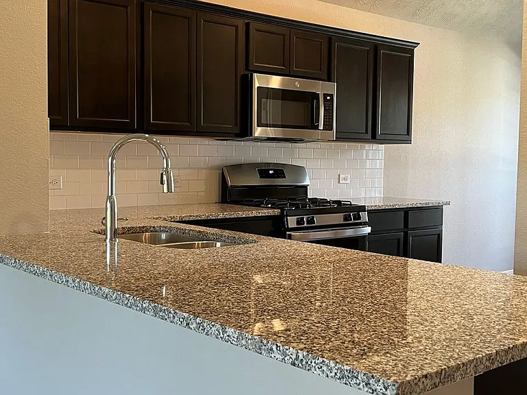 14375 N Summerchase Cir — Photo 9