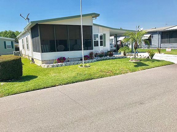 2nd image of 439 Country Meadows Blvd