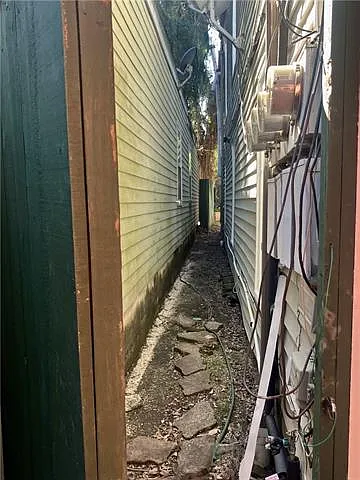 1018 Josephine St #A — Photo 24