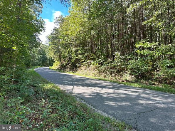 Rose Mount Rd #635, Hustle, VA 22476