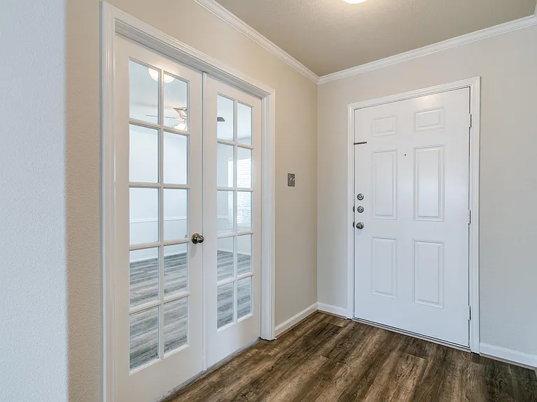 5617 Talons Crest Cir — Photo 4