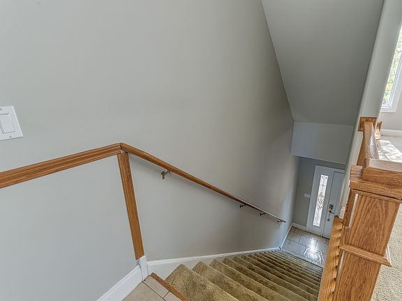 3rd image of 124 Kimball St Unit 124