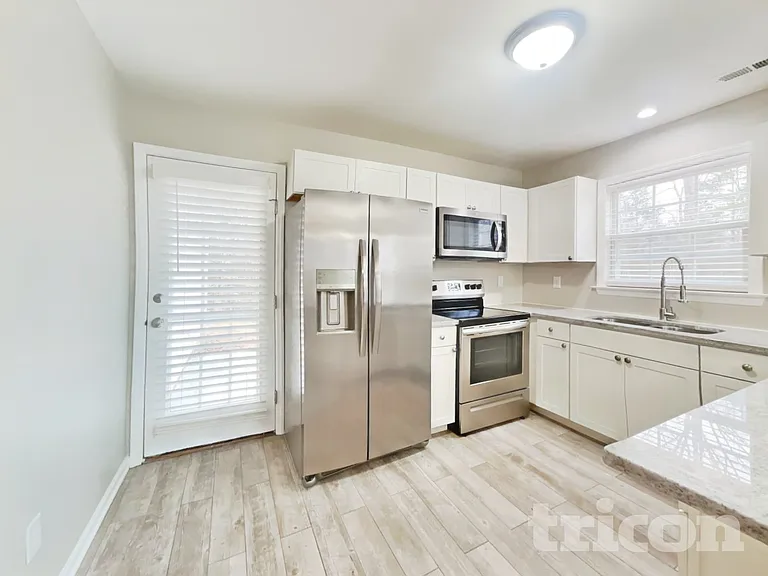 105 Haven Grove Trl — Photo 6