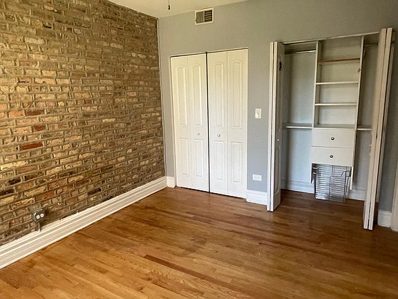 4th image of 6610 S Kenwood Ave #111