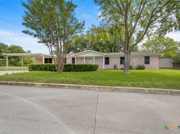 618 Fair Ln, New Braunfels, TX 78130