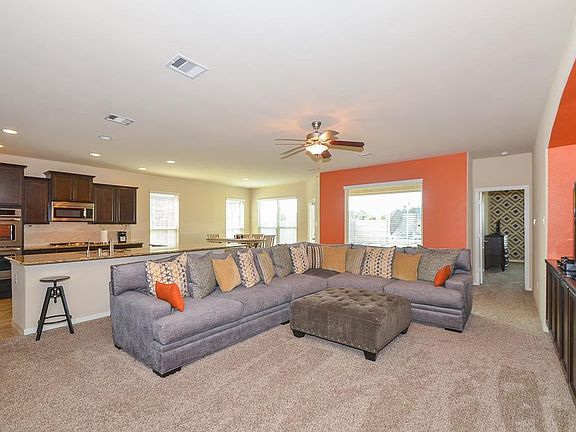 5th image of 25527 Farrier Dr
