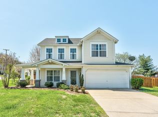 201 Somerhill Ct, Nashville, TN 37221