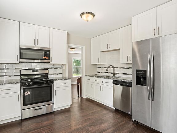 3rd image of 3512 164th St